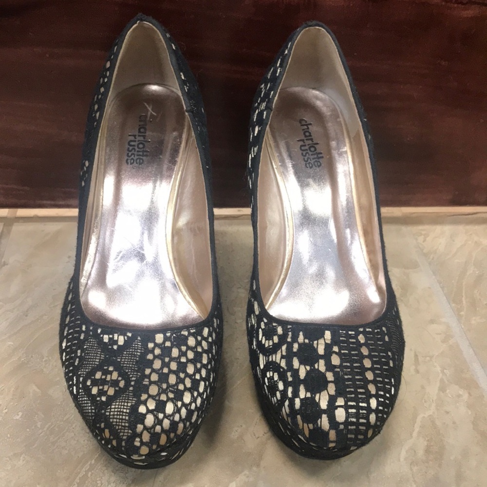 Black and Gold Laced Wedges Size 7